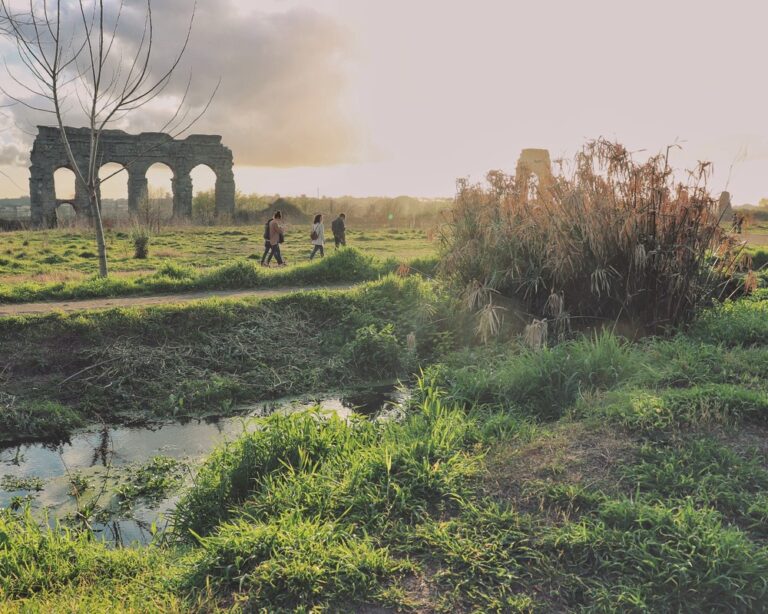 Tramonto sugli Acquedotti di Roma Antica, visita guidata a piedi